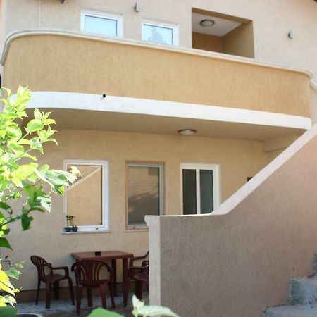 Apartments Emerald Ulcinj Ngoại thất bức ảnh