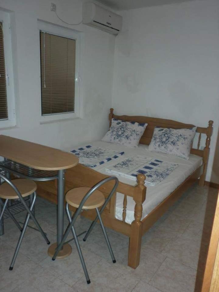 Apartments Emerald Ulcinj Ngoại thất bức ảnh